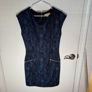 Michael Kors Blue Black Short Sleeve Zip Pocket Sheath Dress Size 10 Career Wear